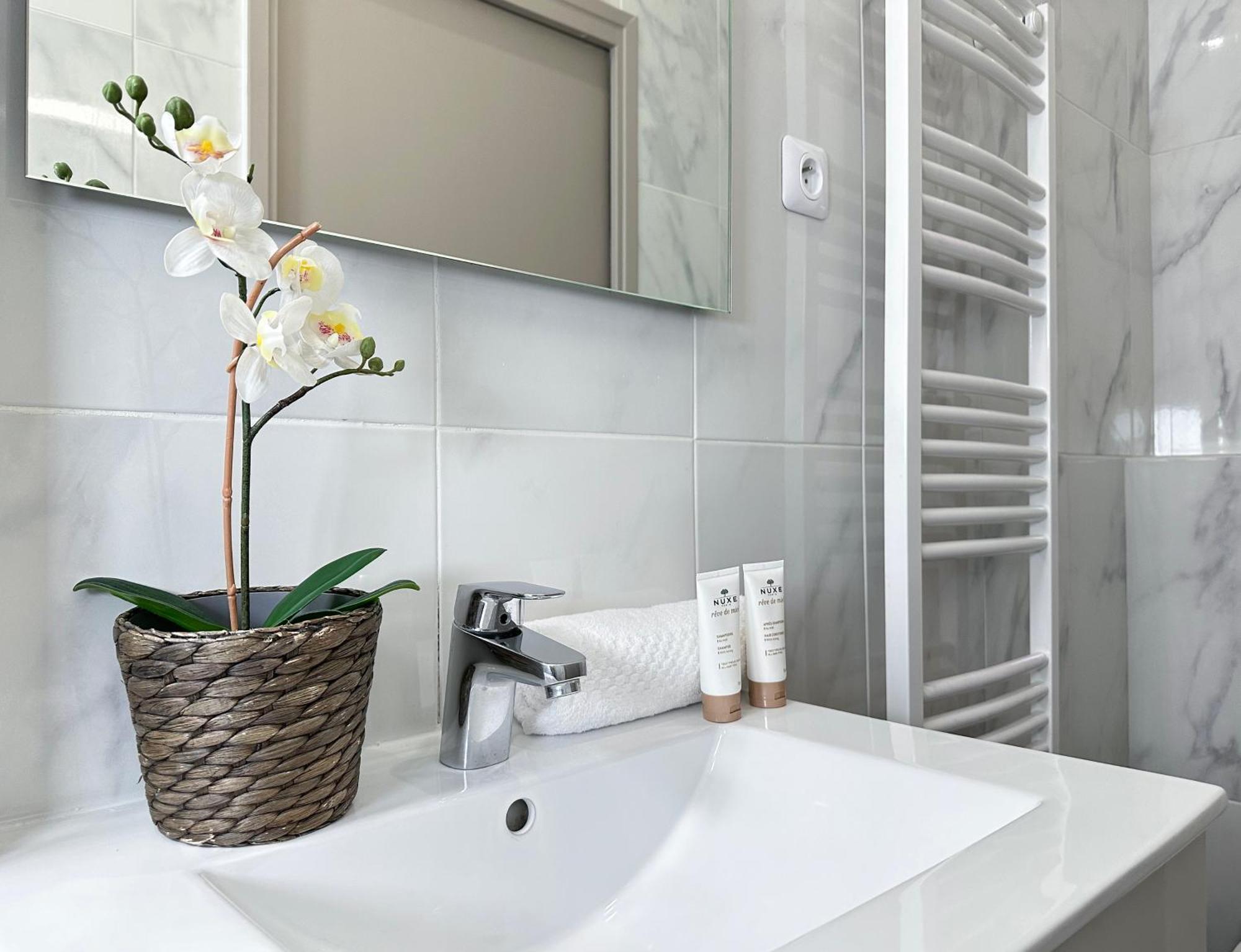 Spacious Studio In Saint-Germain-Des-Pres Paris Exterior foto